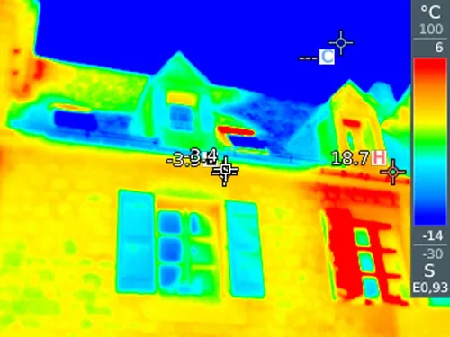 Saint-Affrique : une nuit pour traquer les pertes d’énergie