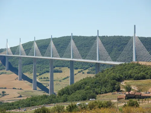 Viaduc de Millau : les 20 ans d'un géant