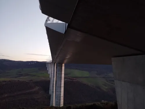 L'histoire du Viaduc de Millau désormais disponible en intégralité...