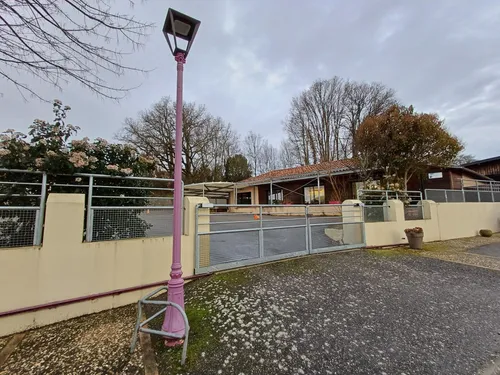 "Un crève-coeur" : deux écoles de Tarn-et-Garonne menacées de...