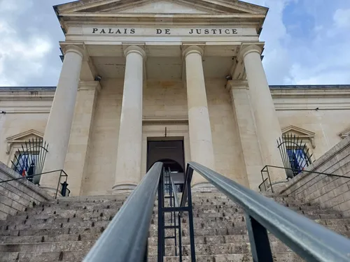 Cahors : 18 mois de prison après un refus d’obtempérer