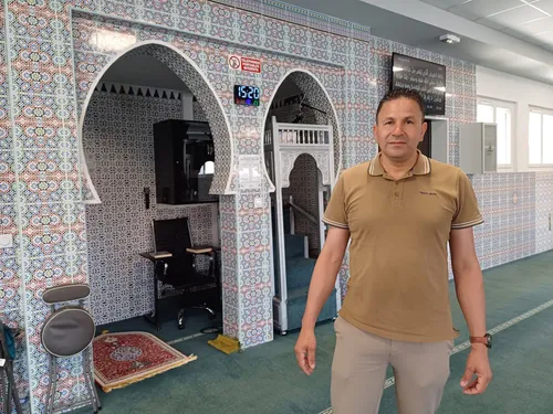 "On n'a rien à cacher" : la mosquée de Moissac ouvre ses portes...