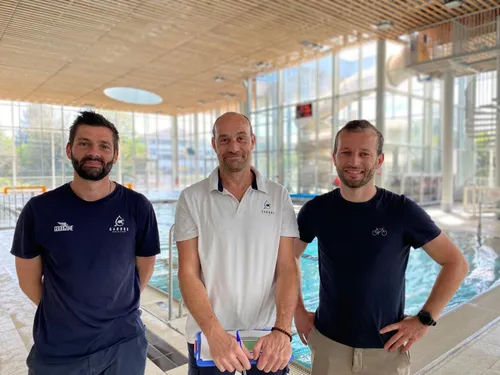 « J’apprends à nager » : comment apprivoiser l’eau grâce à un stage...