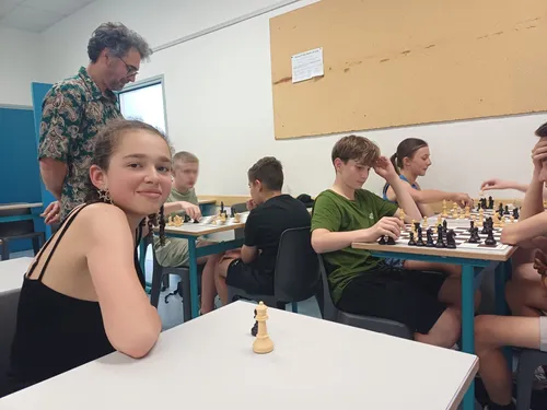 Cahors : deux sœurs mènent le Lot aux championnats d’échecs