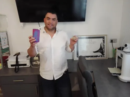 Un tulliste invente un verre intelligent