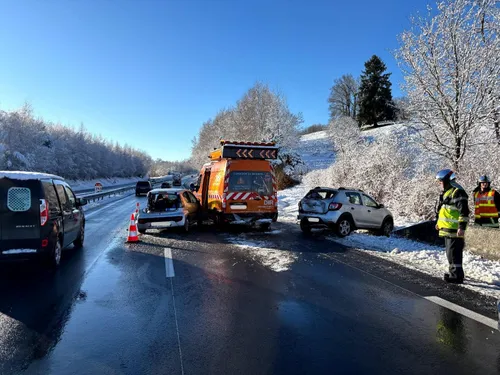 Deux accidents consécutifs sur l'autoroute A20