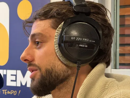 Club Sang et Or : Joly, le milieu de terrain au Rodez Aveyron...