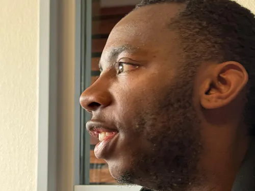 Kenny Nagera en plein bonheur dans le Club Sang et Or