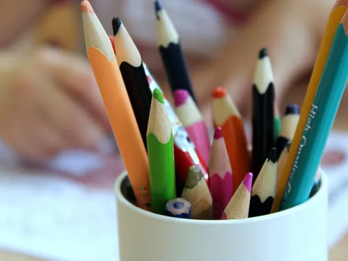 Troquer ses fournitures scolaires plutôt que de les acheter