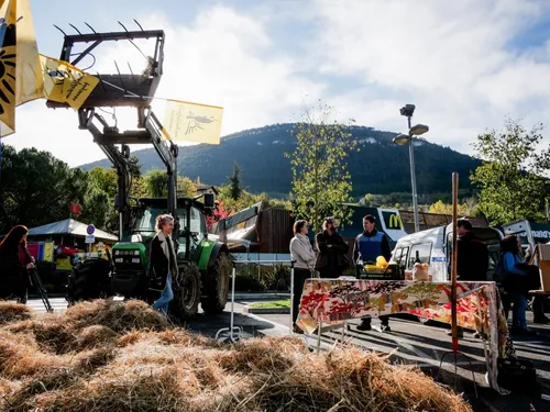 Aveyron : les agriculteurs repassent à l'action