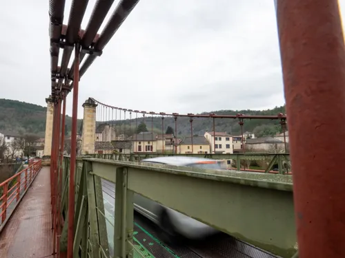 Douelle : des travaux sur le pont perturbent la circulation