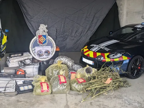 Vabres-l'Abbaye : un trafic de stupéfiants démantelé par les gendarmes