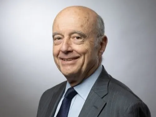 Cohabitation, dissolution : Alain Juppé partage son expérience