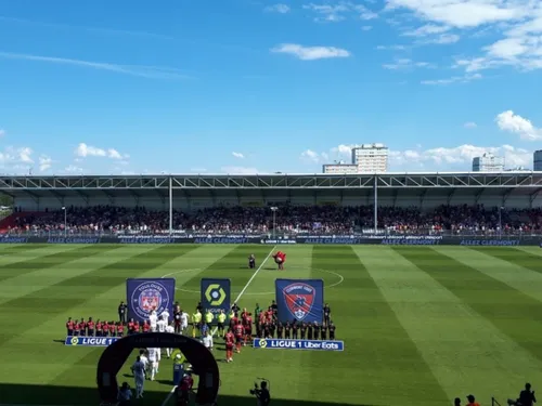 Quel programme pour la préparation estivale du Clermont Foot ?