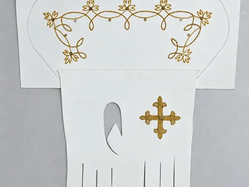 Des gants de Millau pour le pape Léon XIV