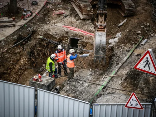 Millau : la place du Mandarous rouverte à la circulation