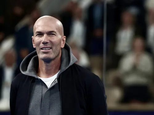 Équipe de France : le grand chantier qui attend Zinédine Zidane à...