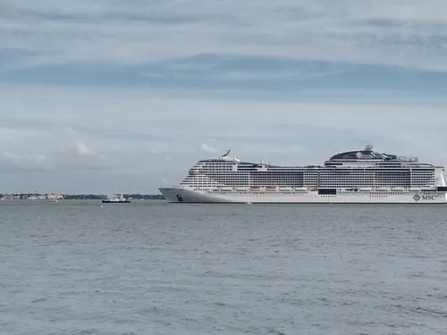 Saint-Nazaire : le paquebot MSC World Asia appareille ce mercredi...