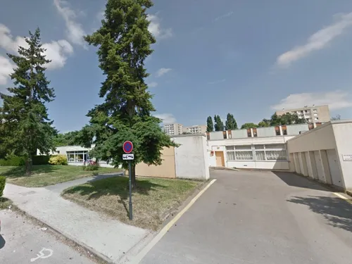 Rennes : deux enfants s'enfuient d'un centre de loisirs, une mère...