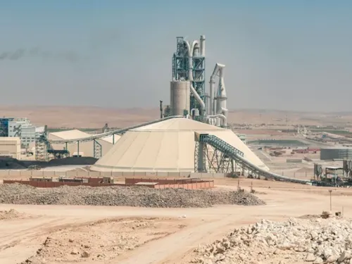 Procès Lafarge : quand le ciment d’une multinationale se mêle au...