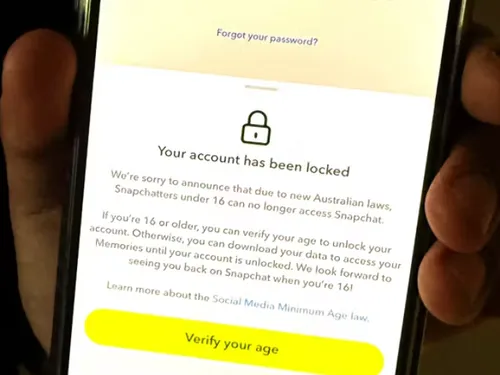 Australie : coup de tonnerre numérique — les moins de 16 ans bannis...