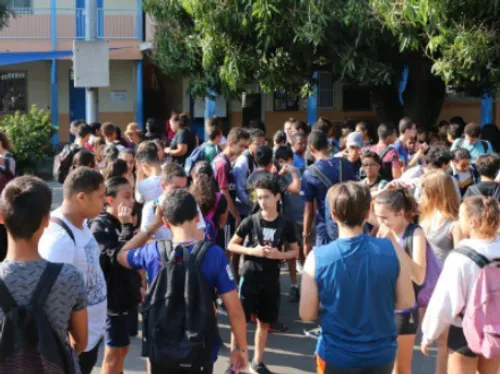 Moins d’élèves d’ici 2035, un défi majeur pour l’école française