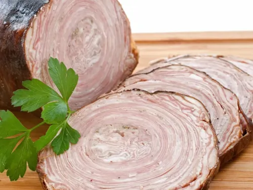 Andouille de Guémené : la Bretagne monte au créneau pour sauver son...