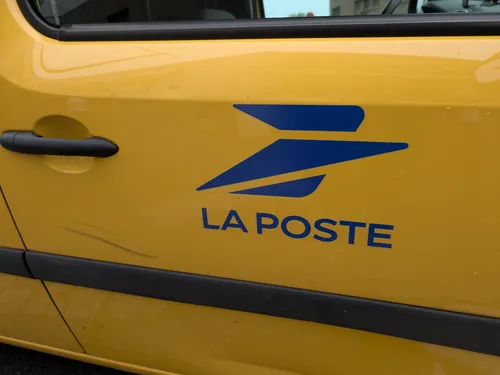 A l’approche des fêtes de fins d’année, La Poste recrute en...