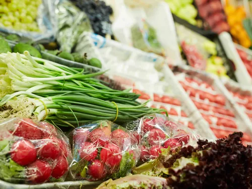 Plus d’un Français sur deux veut consommer local, bio et de saison