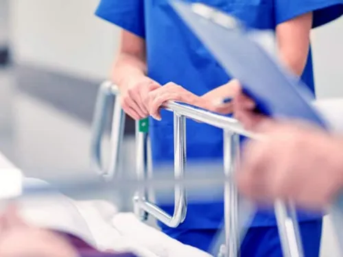  Brancardier victime d'une agression violente à Challans : un...