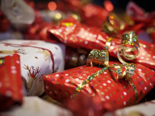 Après Noël, 900 000 cadeaux déjà proposés à la revente en France