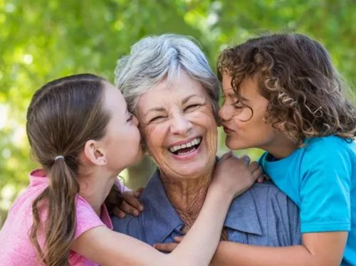 Dimanche, on célèbre nos mamies : impossible d’oublier !