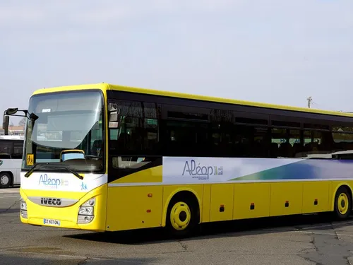 Neige et verglas paralysent les transports scolaires en Pays de la...