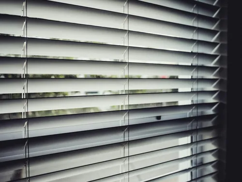 Canicule : comment isoler ses fenêtres pour garder son logement au...