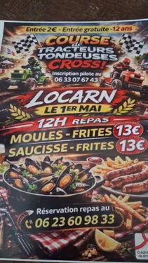 course de tracteurs tondeuses à Locarn