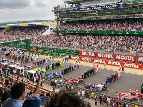 24 Heures du Mans : un millier de postes à pourvoir pour l'édition...