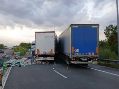 Près de Vierzon, deux camions se percutent sur l'A71