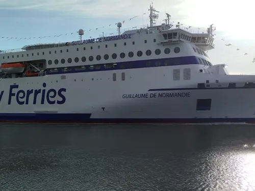 Port de Caen-Ouistreham : un câble de 20 000 volts pour...