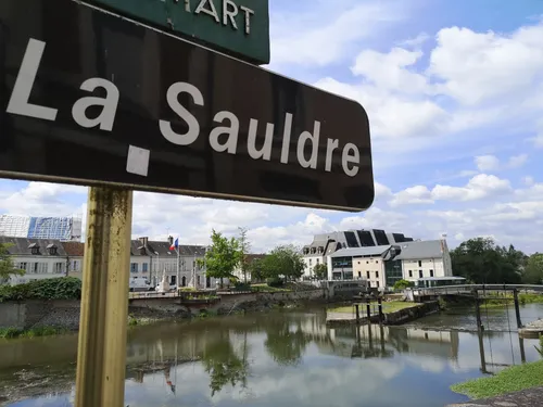 Romorantin : vannes actionnées illégalement et tensions sur l’eau