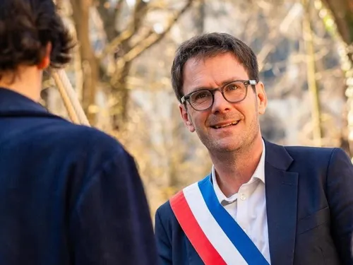 Rouen : Nicolas Mayer-Rossignol révèle une récivide de son cancer
