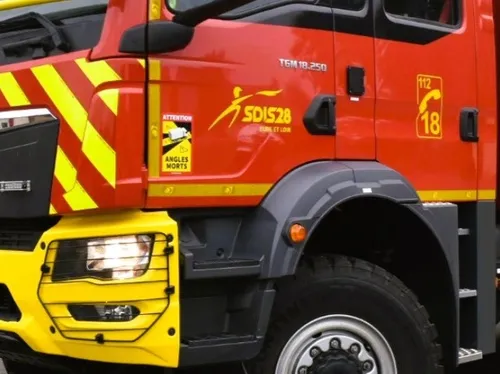 Thiron-Gardais : une voiture sans permis sur le toit, l'occupant...