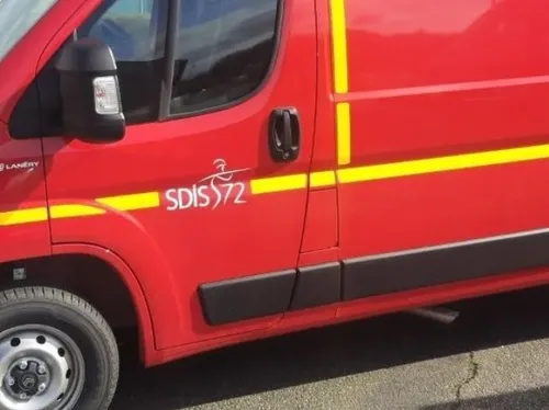Mamers : la collision fait deux blessés