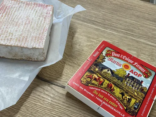 Camembert, livarot, pont-l'évêque et neufchâtel à l'honneur !