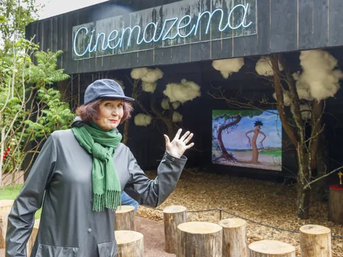 Chaumont-sur-Loire déroule son tapis vert au cinéma