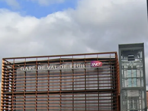 A Val-de-Reuil, des mesures annoncées après l'agression d'un...