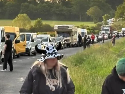 Cher : un teknival s’installe sur un terrain de tir militaire, les...