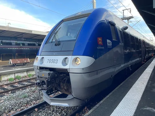 Un vol de câbles perturbe le trafic sur les rails normands