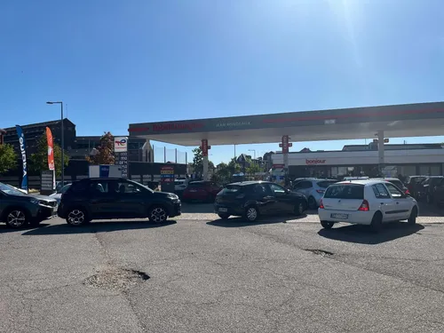 Crise des carburants : à Rouen, des usagers pas toujours au fait...