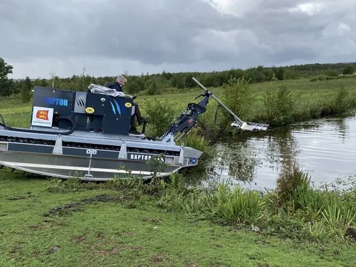 Les chasseurs de Normandie investissent dans des faucardeurs pour...