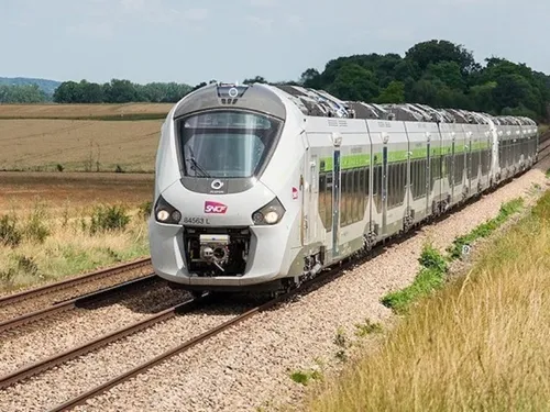 Trains : la ligne Paris - Granville défendue par les élus normands